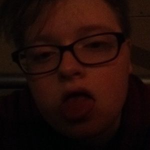 Meet your Posher, Caitlyn